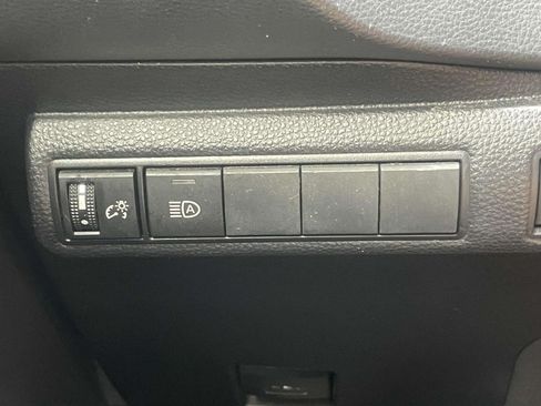Used 2023 Toyota Corolla LE w/ LE Premium Package FWD image 18