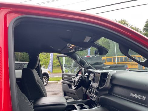 Used 2020 RAM 1500 Big Horn AWD/4WD image 35