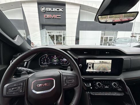 Certified 2024 GMC Sierra 1500 AT4 w/ Technology Package AWD/4WD image 27
