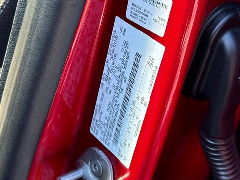 Certified 2021 Ford Escape SE w/ SE Sport Appearance Package image 28