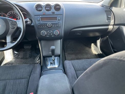 Used 2012 Nissan Altima 2.5 S w/ 20th Anniversary Pkg FWD image 11