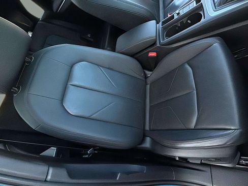 Used 2022 Audi Q3 2.0T Premium image 36