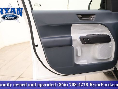 New 2025 Ford Maverick XLT w/ XLT Luxury Package image 8