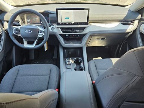 New 2026 Ford Explorer Active AWD/4WD image 13