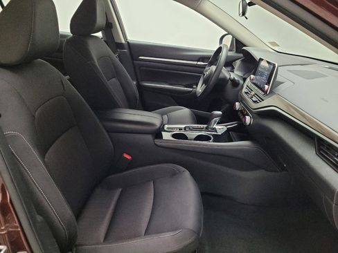 Used 2023 Nissan Altima 2.5 SV image 21