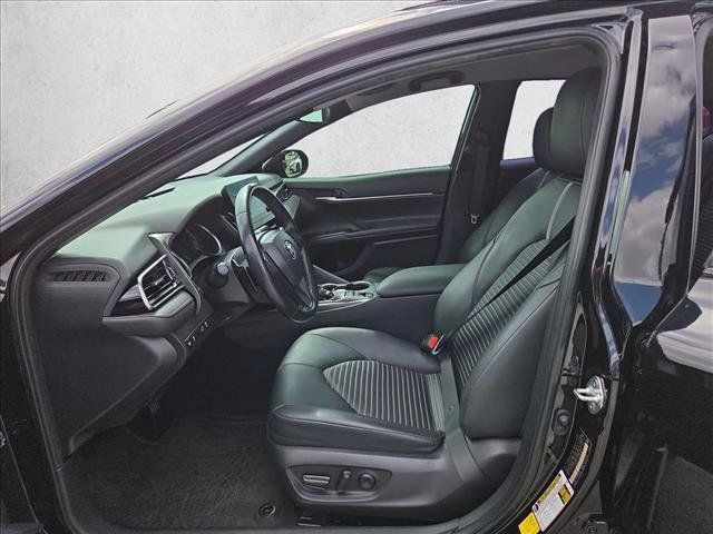 Used 2024 Toyota Camry SE FWD image 14