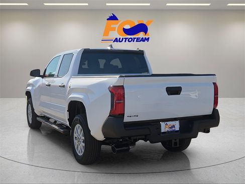 New 2026 Toyota Tacoma SR image 3