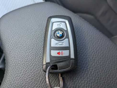 Used 2018 BMW M3 image 31