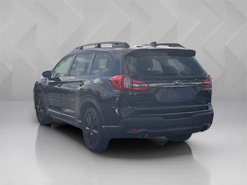 Used 2022 Subaru Ascent Onyx Edition image 7