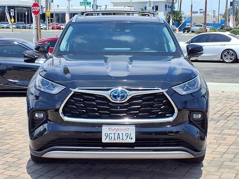 Used 2023 Toyota Highlander Platinum AWD/4WD image 8
