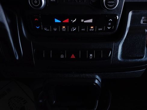 Used 2024 RAM ProMaster 2500 w/ Convenience Group FWD image 36