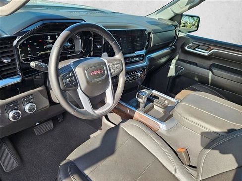 Used 2023 GMC Sierra 1500 SLT w/ SLT Premium Package AWD/4WD image 2
