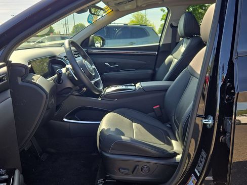 Certified 2023 Hyundai Tucson Limited AWD/4WD image 17