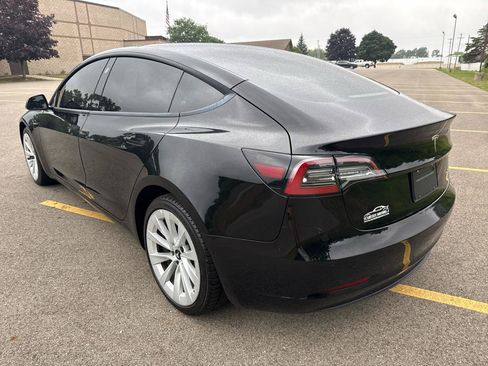 Used 2022 Tesla Model 3 Long Range AWD/4WD image 7