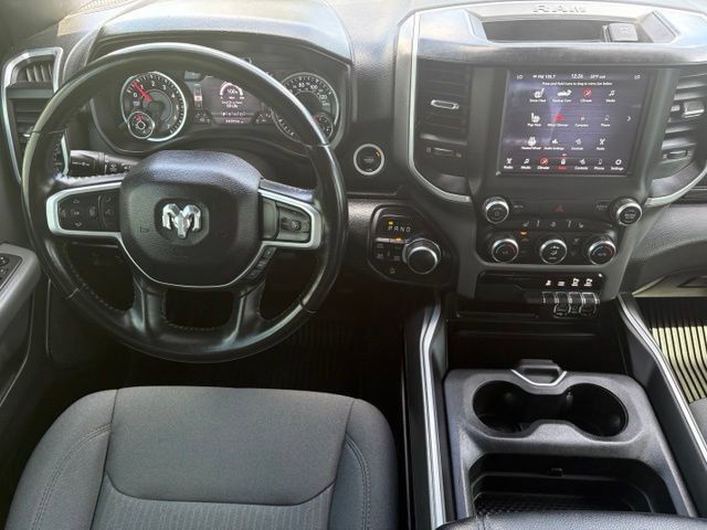 Used 2021 RAM 1500 Big Horn AWD/4WD image 3
