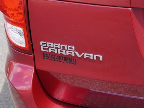 Used 2014 Dodge Grand Caravan American Value Package FWD image 7