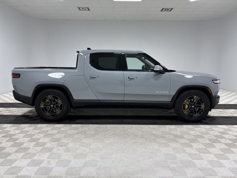 Used 2024 Rivian R1T Adventure AWD/4WD image 6
