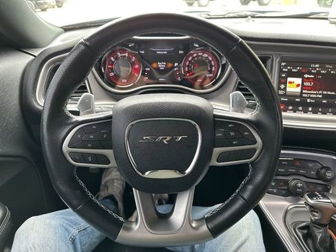 Used 2022 Dodge Challenger SRT Hellcat RWD image 24