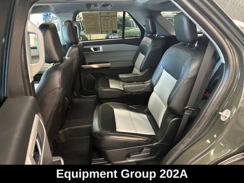 Used 2023 Ford Explorer XLT w/ Equipment Group 202A AWD/4WD image 6