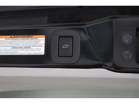 Used 2019 Toyota Sienna XLE FWD image 26