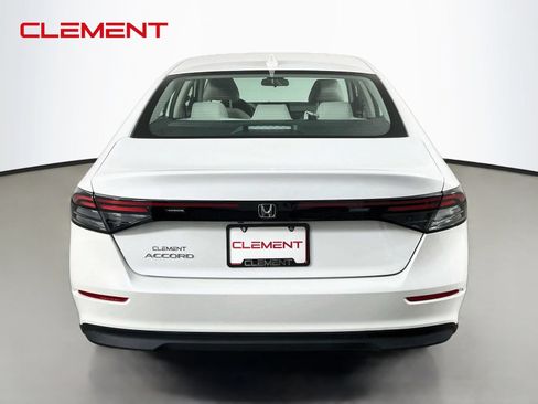 Used 2024 Honda Accord LX image 7