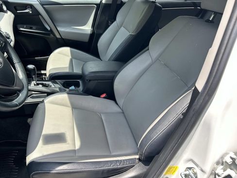 Used 2016 Toyota RAV4 Limited w/ Advanced Technology Package AWD/4WD image 17