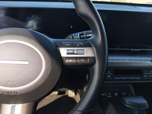 Used 2025 Hyundai Kona SEL image 17