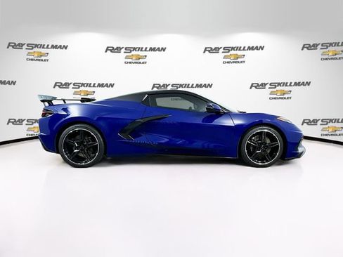 Used 2025 Chevrolet Corvette Stingray Preferred Conv w/ Z51 Performance Package RWD image 8