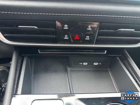 Used 2024 Volkswagen Atlas SE image 69