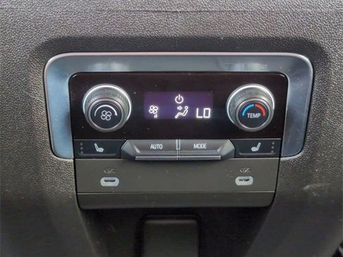 Certified 2024 Chevrolet Tahoe Z71 w/ Luxury Package image 21