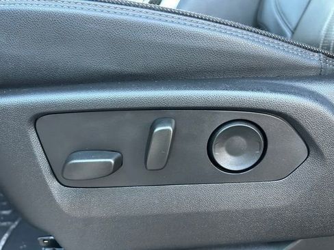 Used 2025 Chevrolet Silverado 2500 High Country w/ High Country Premium Package image 21