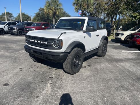 New 2025 Ford Bronco 2-Door w/ Sasquatch Package image 3