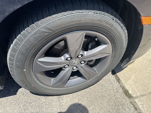 Used 2021 Honda Odyssey EX image 8