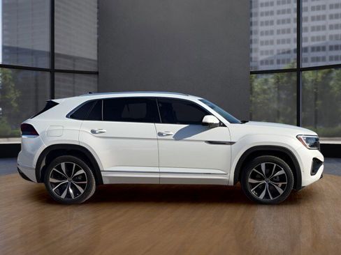 Used 2026 Volkswagen Atlas Cross Sport SEL Premium R-Line image 6