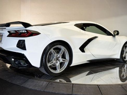 Used 2023 Chevrolet Corvette Stingray Premium Cpe w/ Z51 Performance Package image 25