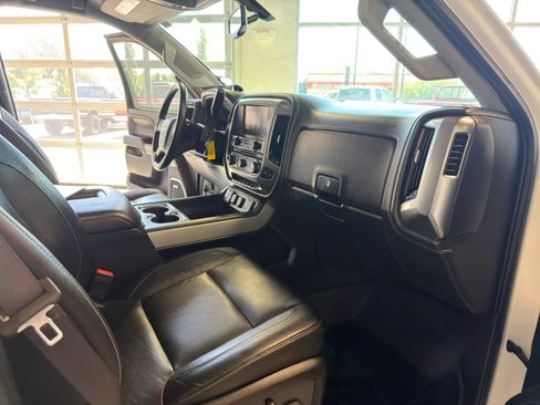 Used 2016 Chevrolet Silverado 2500 LTZ w/ Duramax Plus Package AWD/4WD image 20