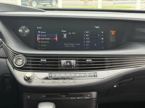 Used 2018 Lexus LS 500 AWD w/ Interior Upgrade Package image 23