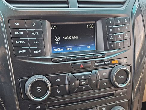 Used 2016 Ford Explorer FWD image 18