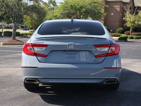Used 2022 Honda Accord Sport image 4