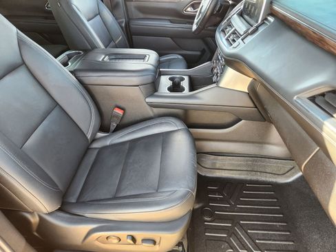 Used 2021 Chevrolet Tahoe LT image 18