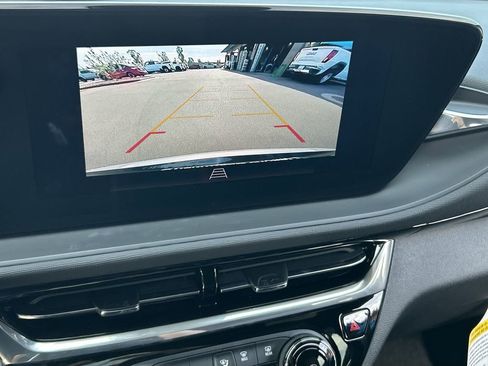 Used 2025 Buick Envista Sport Touring w/ Convenience I Package FWD image 15