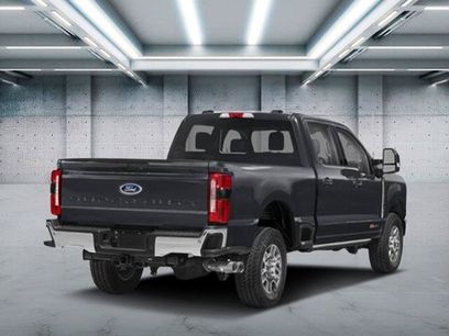 New 2026 Ford F250 Lariat w/ Tremor Off-Road Package
