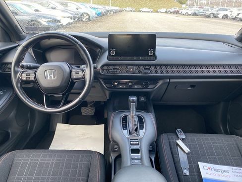 Used 2023 Honda HR-V Sport image 19