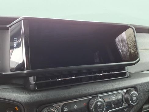 New 2026 Jeep Gladiator Mojave AWD/4WD image 21