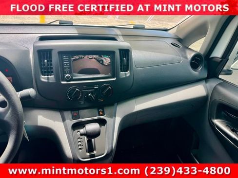 Used 2020 Nissan NV200 SV FWD image 23