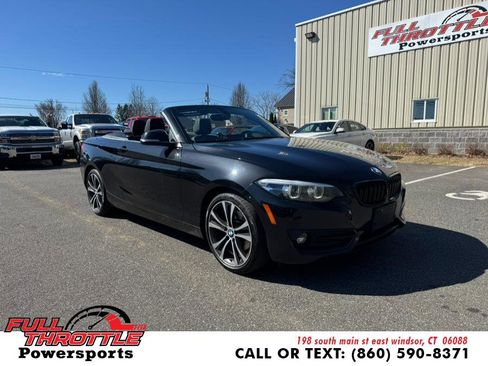Used 2018 BMW 230i xDrive Convertible image 11