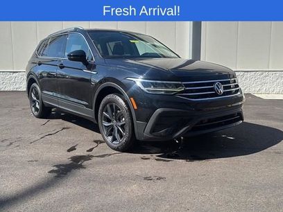 Certified 2023 Volkswagen Tiguan SE w/ Panoramic Sunroof Package