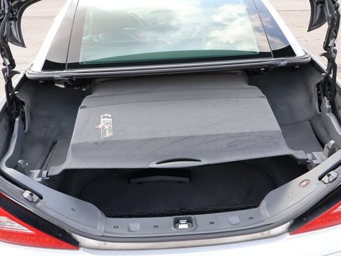 Used 2008 Mercedes-Benz SL 550 image 19