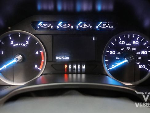 Used 2020 Ford F250 XL w/ STX Appearance Package image 9