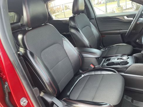 Used 2024 Ford Escape ST-Line w/ Tech Pack #1 AWD/4WD image 14